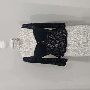 Haute Monde lace top size S